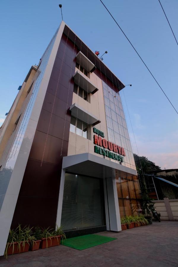 Hotel Mourya Residency Navi Mumbai Zewnętrze zdjęcie