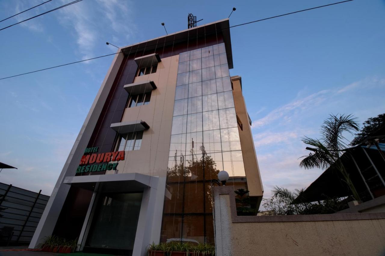 Hotel Mourya Residency Navi Mumbai Zewnętrze zdjęcie